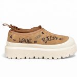 UGG Tasman Hybrid A-9